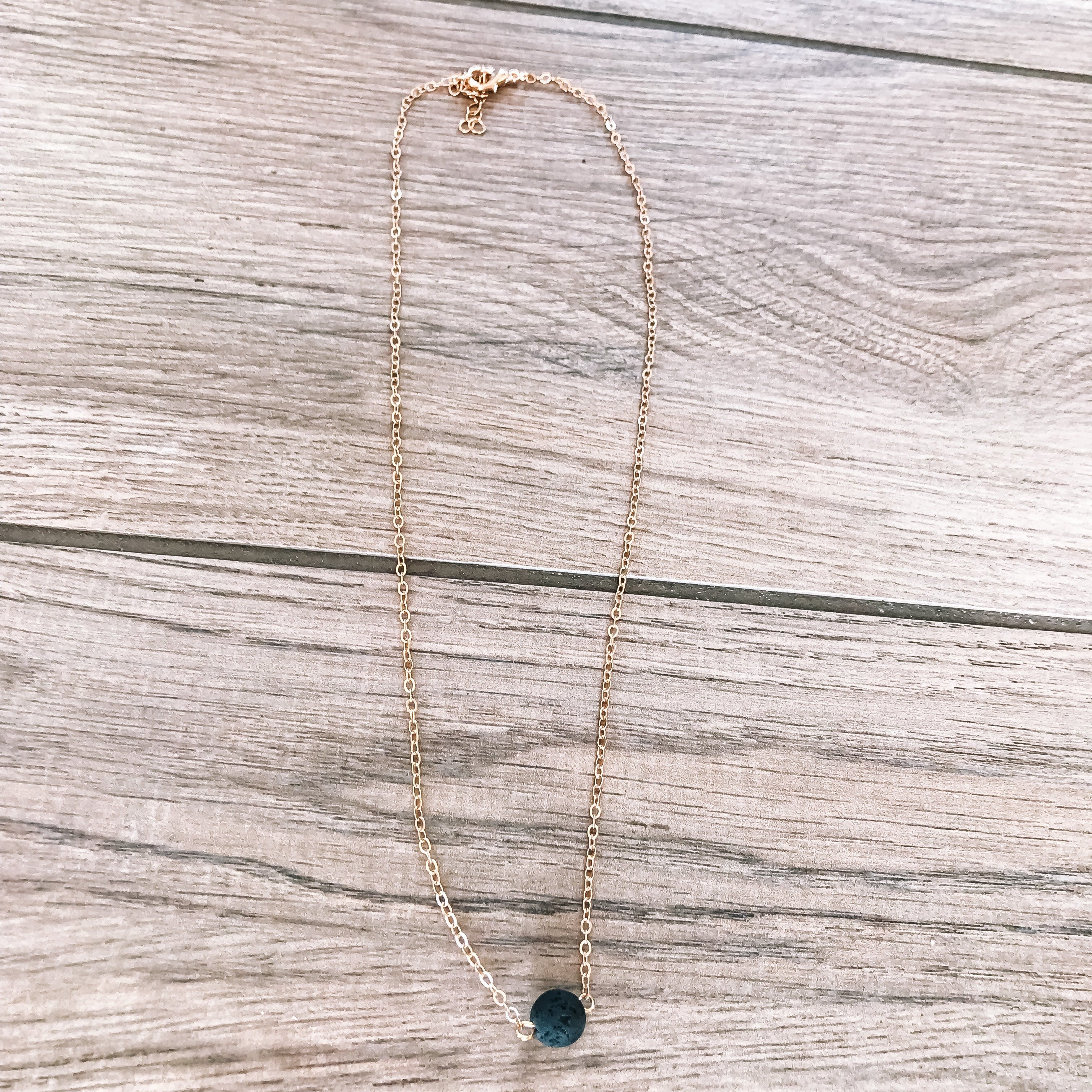 Lava steen ketting