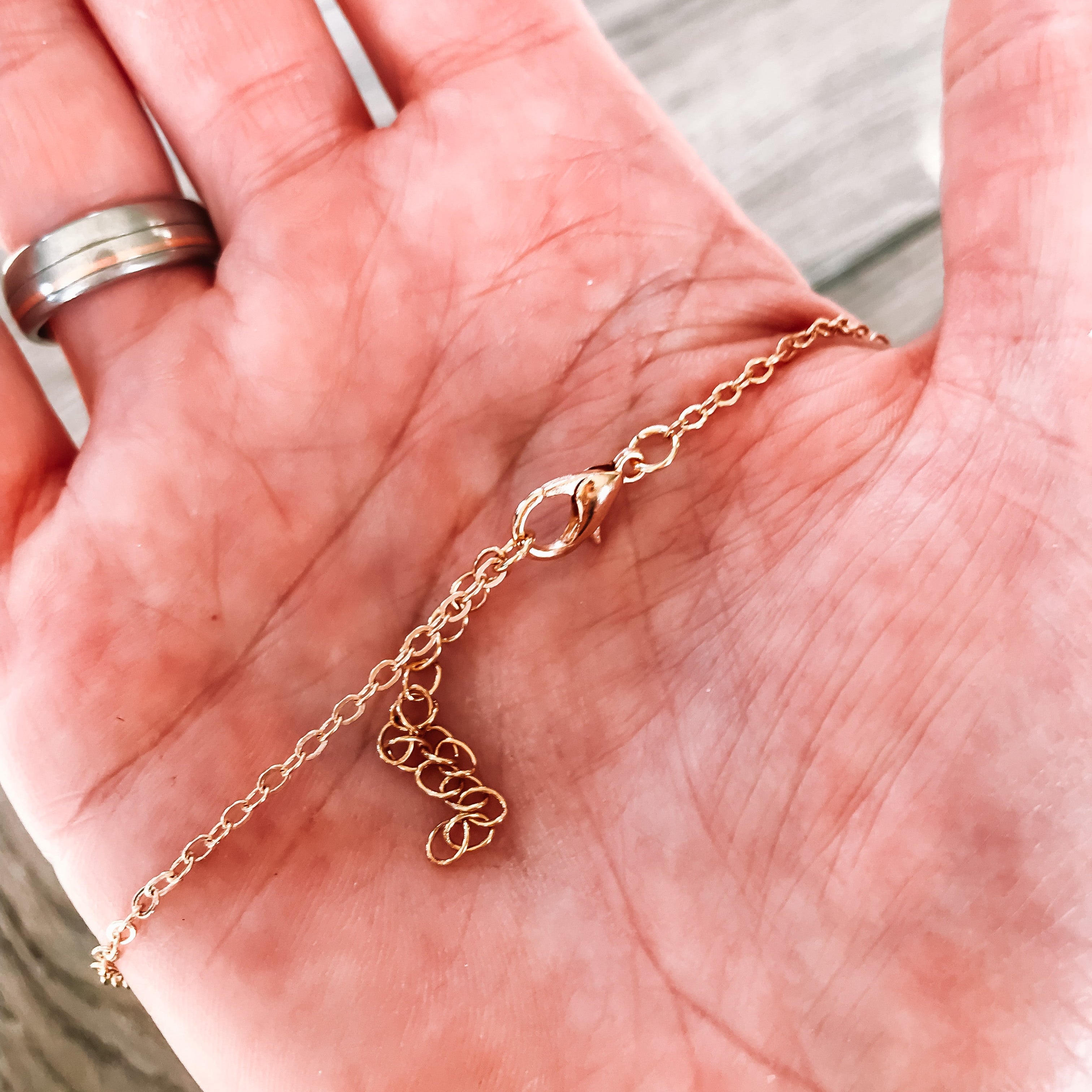 Lava steen ketting