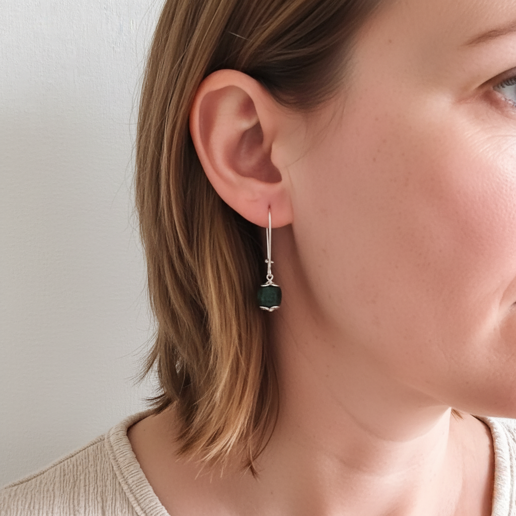 Korte lava oorbellen