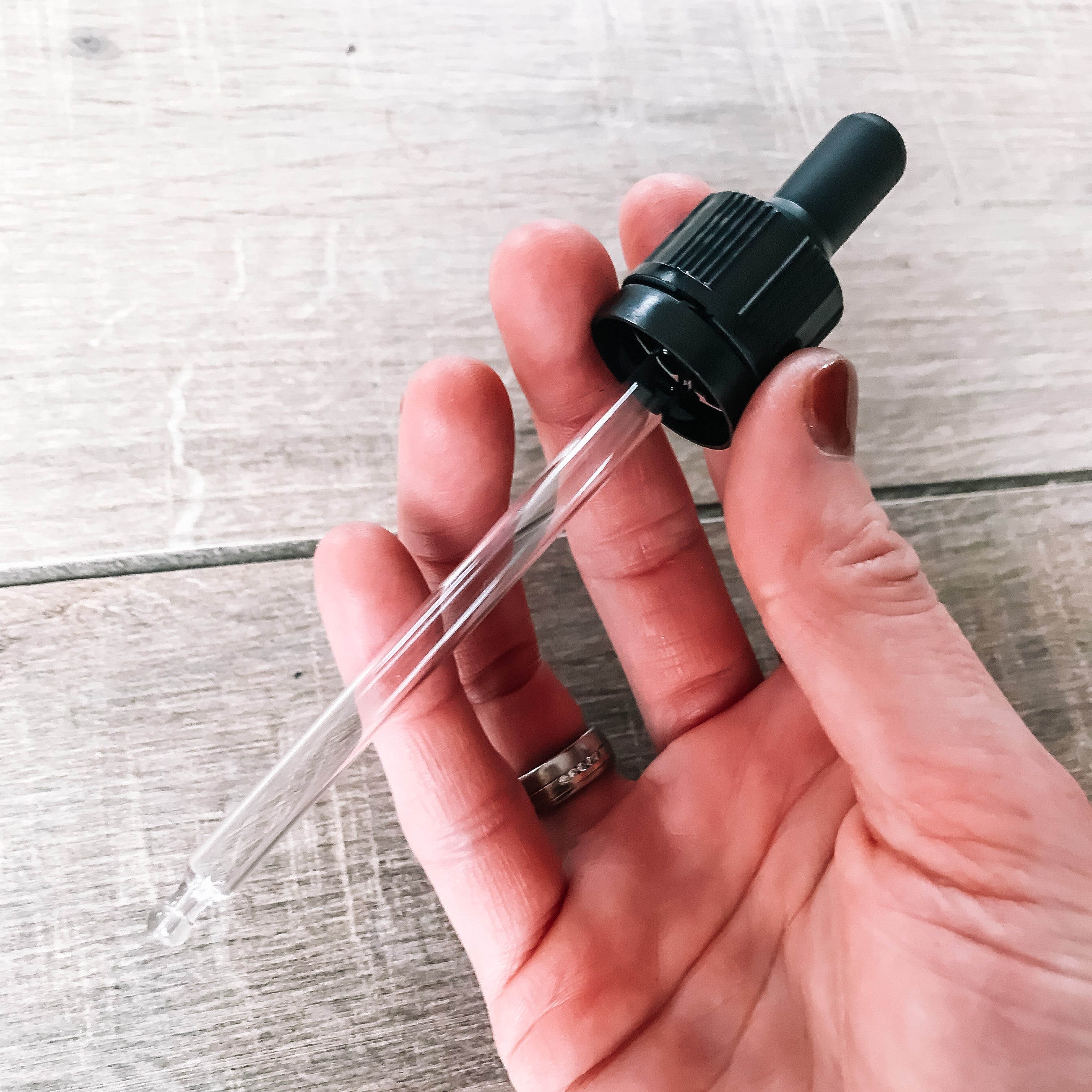 Druppelpipet voor bruin glazen flesjes